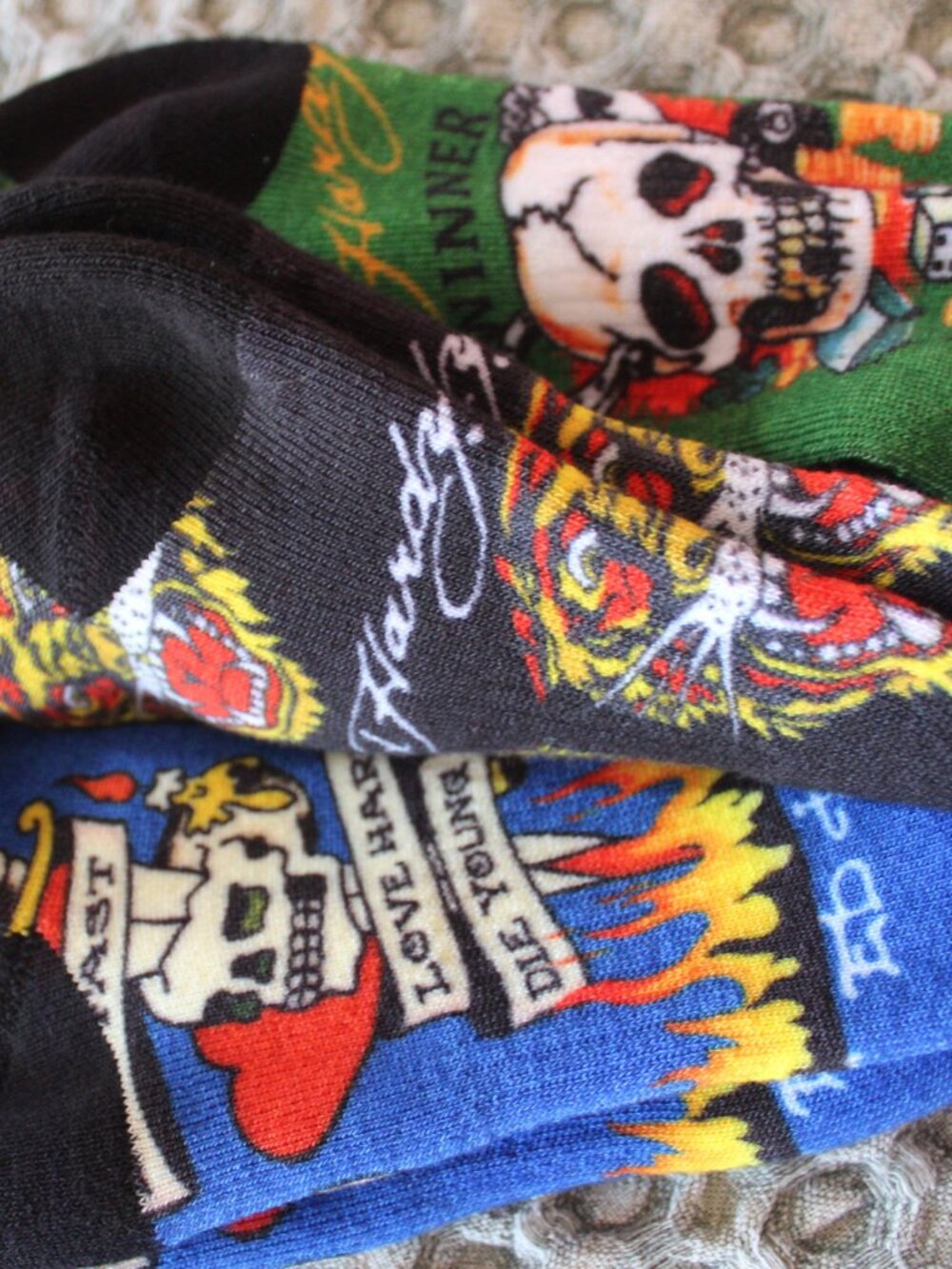 Ed Hardy 3 Pack Men’s Crew Socks Skull Tiger Y2K NWT